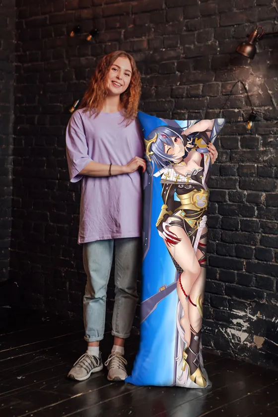 Дакимакура Фу Хуа