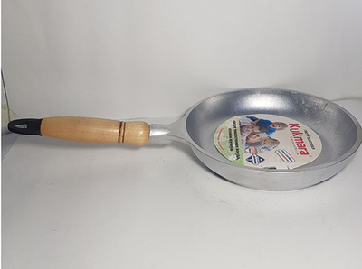 Сковорода Kukmara 200/40мм с деревянной ручкой