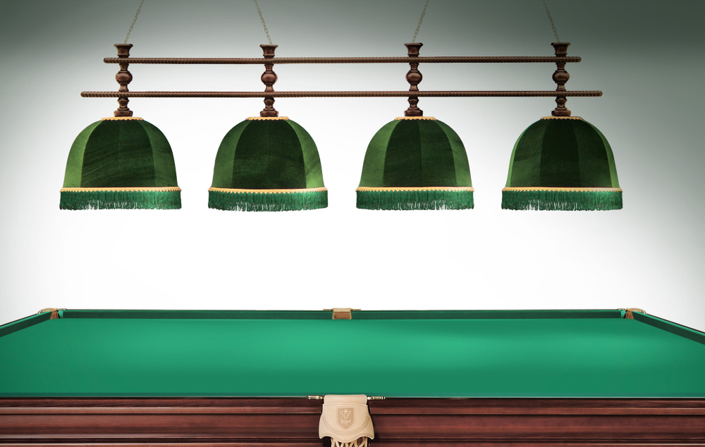 Лампа Аристократ-Люкс 2 4пл. ясень (№1,бархат зеленый,бахрома желтая,фурнитура золото)