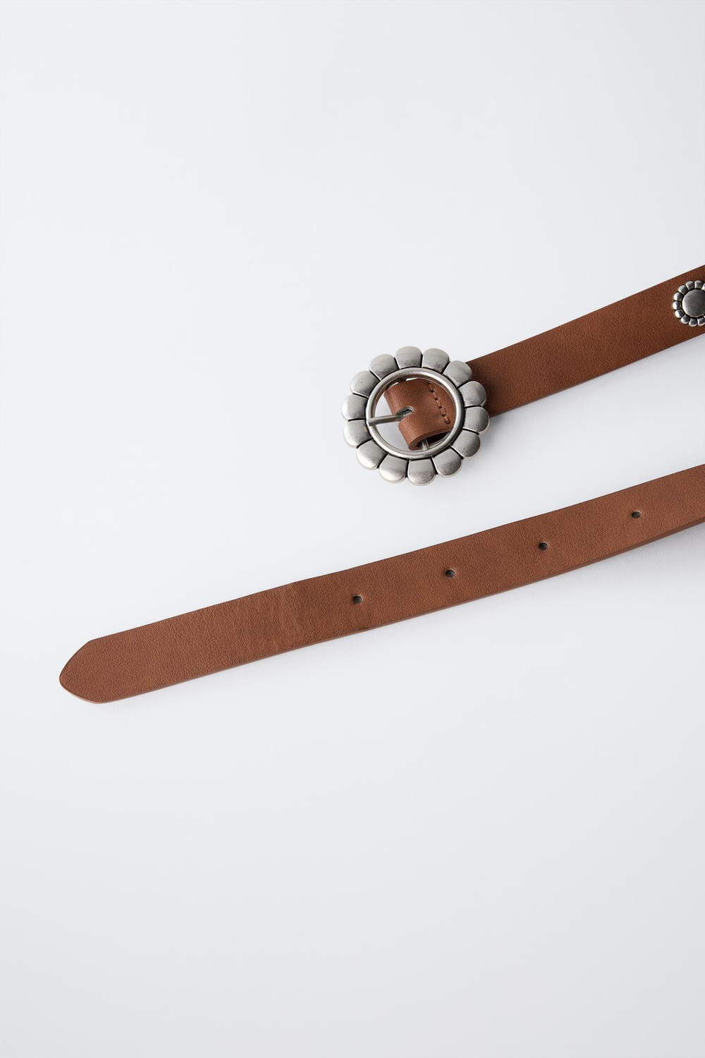 ZARA РЕМЕНЬ С ПРЯЖКОЙ «РОМАШКА», КОРИЧНЕВЫЙ