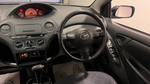 Toyota Vitz, 2004 год