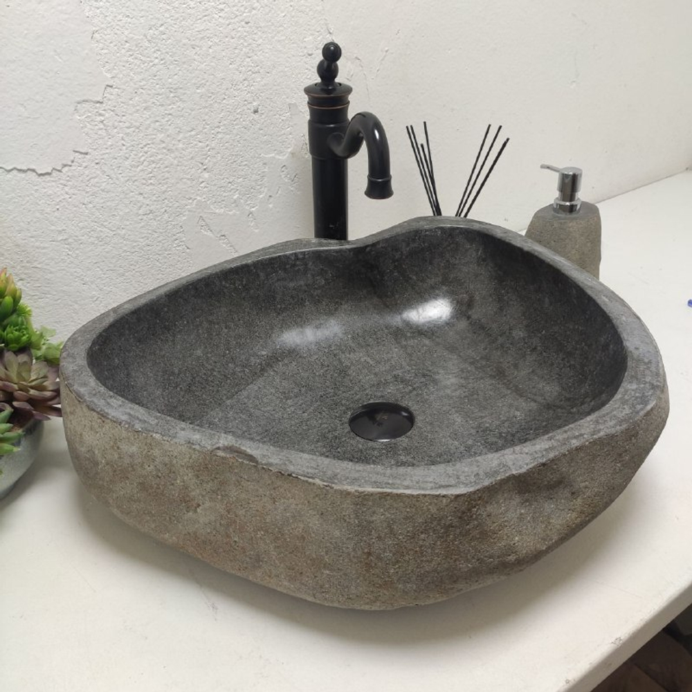 Каменная раковина из речного камня RS-61737 (54*47*16)