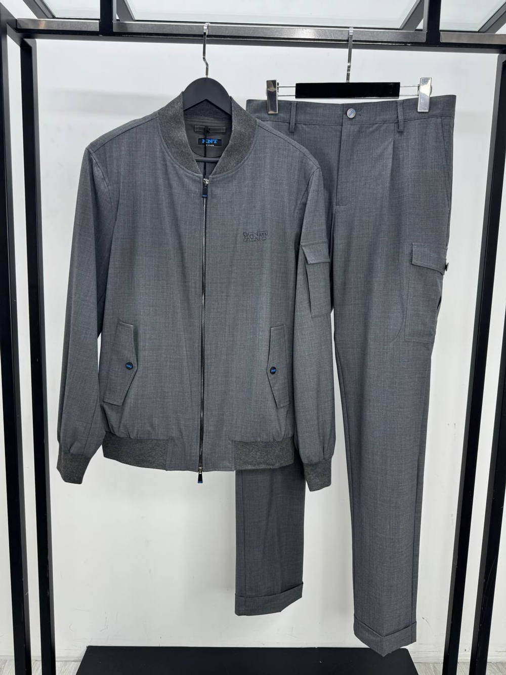 Прогулочный костюм Kiton