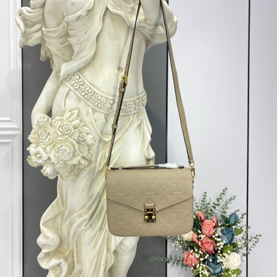 Louis Vuitton Metis