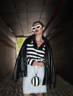 Бомбер кожаный черный