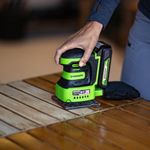 Плоская шлифмашина акк. Greenworks G24SS14, 24V, 115x140мм, 5500 об/мин, ампл. 1,6 мм,1х2Ач,ЗУ,кор (3100507CUA)