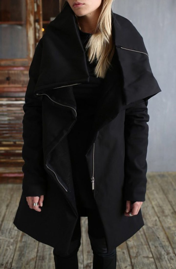 Пуховик "Wrap Black"