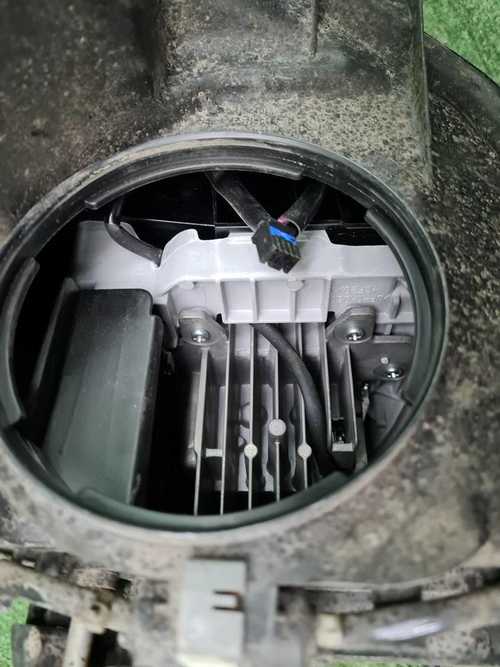 Фара левая Toyota LC Prado 150 (13-17) LED