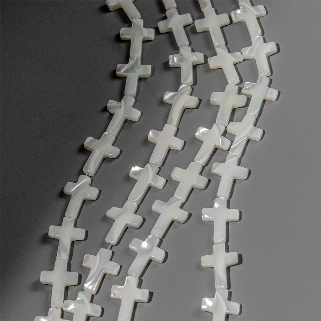 Крестики из перламутра морских ракушек, 18*13,3мм, белый