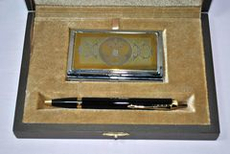 Набор "Гербовый" №1 визитница (цирконий), ручка Паркер