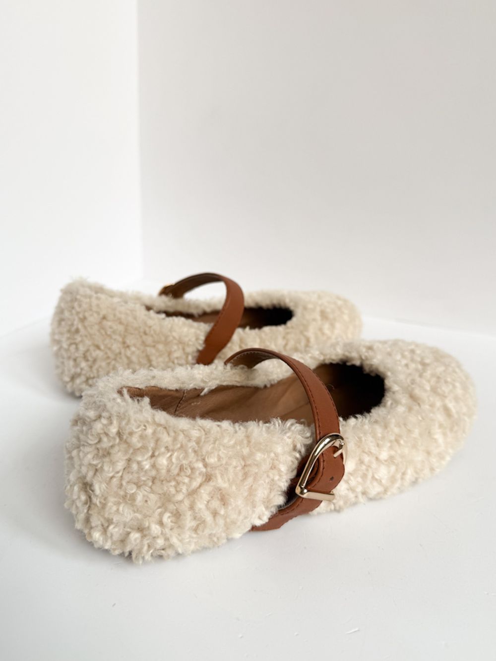 Текстильные туфли Age of Innocence, 33