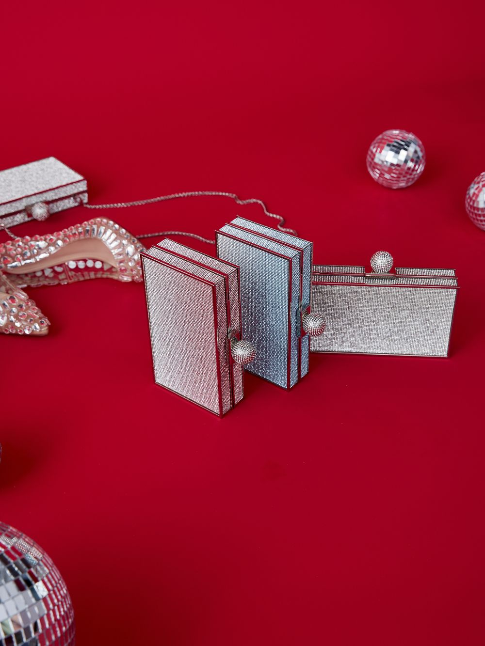 КЛАТЧ ЕГО СИЯЧЕСТВО BLUE|CRISTALL