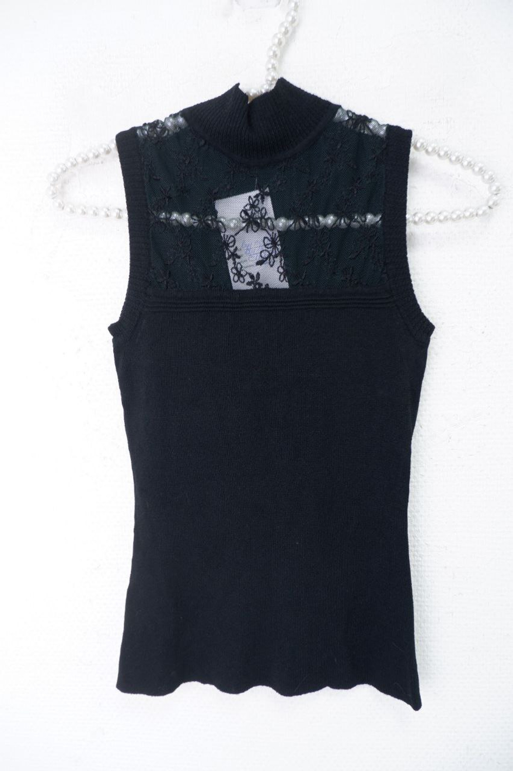 Топ с кружевом на 12 лет