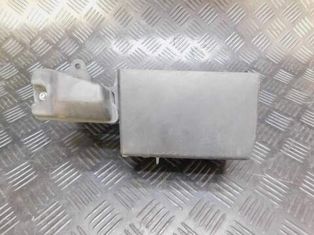 Пластик АКБ Kawasaki Ninja 400R ER400B 052347