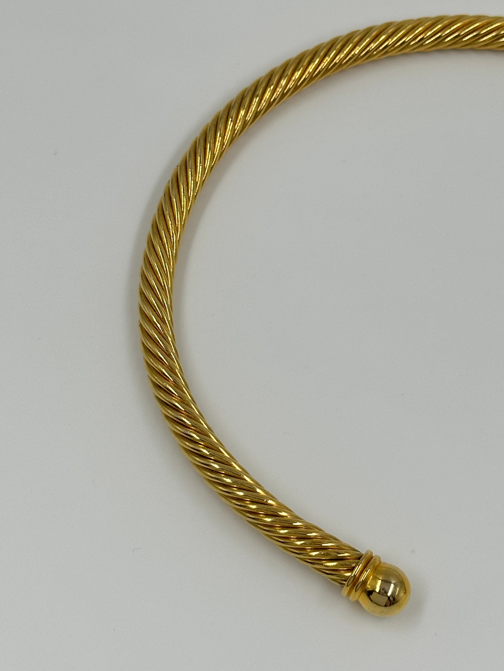 Колье гривна