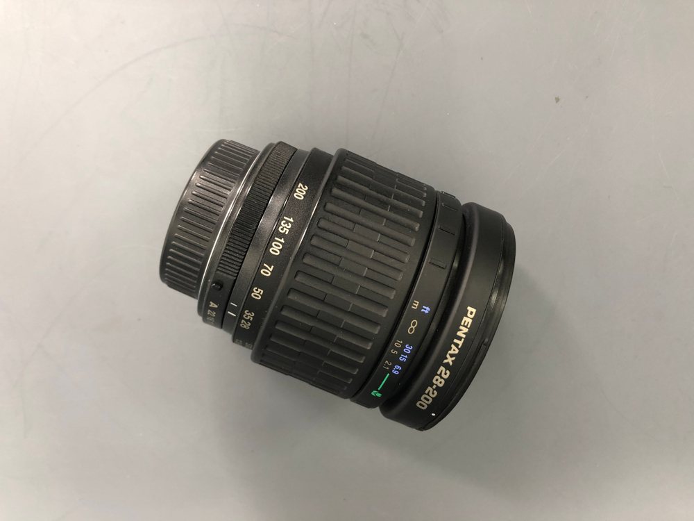 Pentax-FA SMC 28-200mm 3.8-5.6