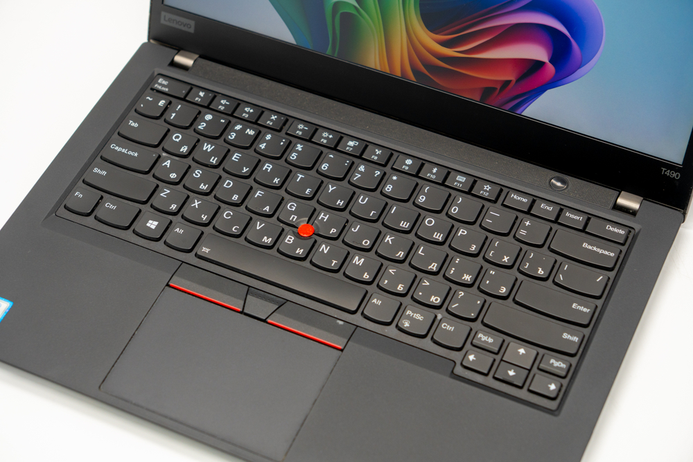 Ноутбук Lenovo ThinkPad T490 ( i5-8365U )