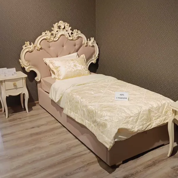 Кровать с подъемным механизмом 90*200