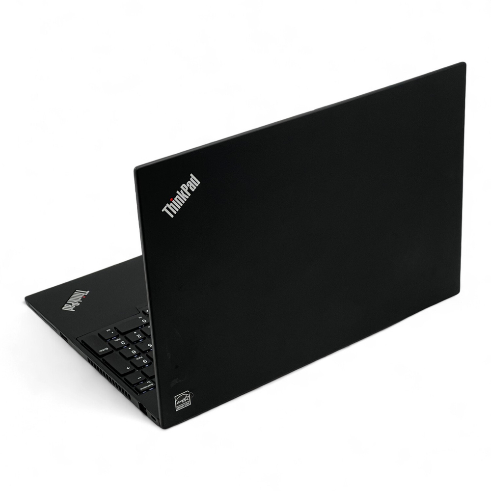 ThinkPad T590
