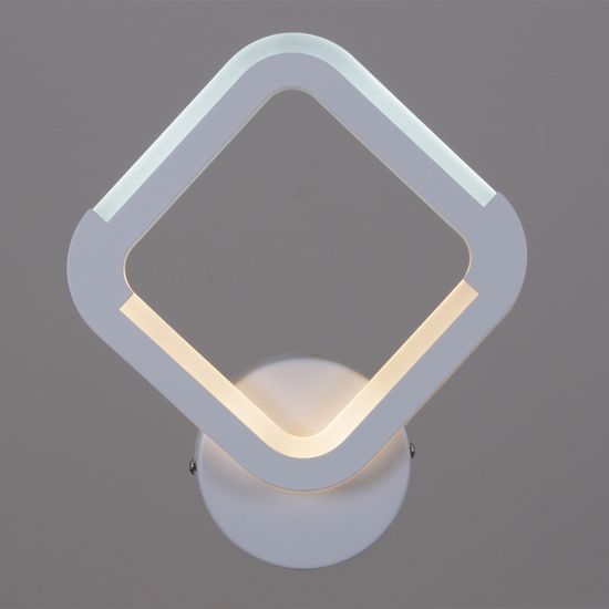 09821-3.2-01 WH светильник настенный