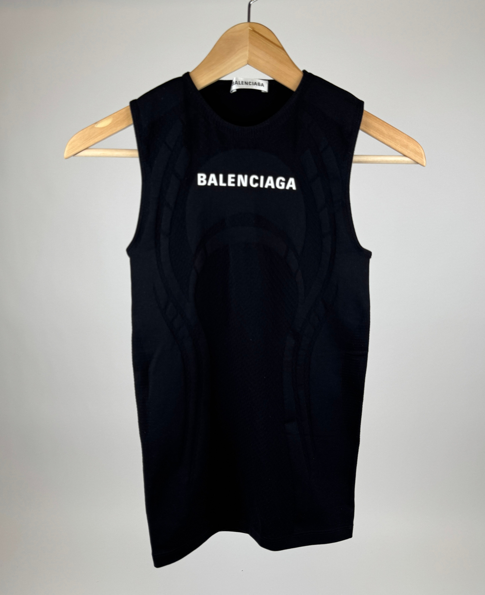 Топ Balenciaga