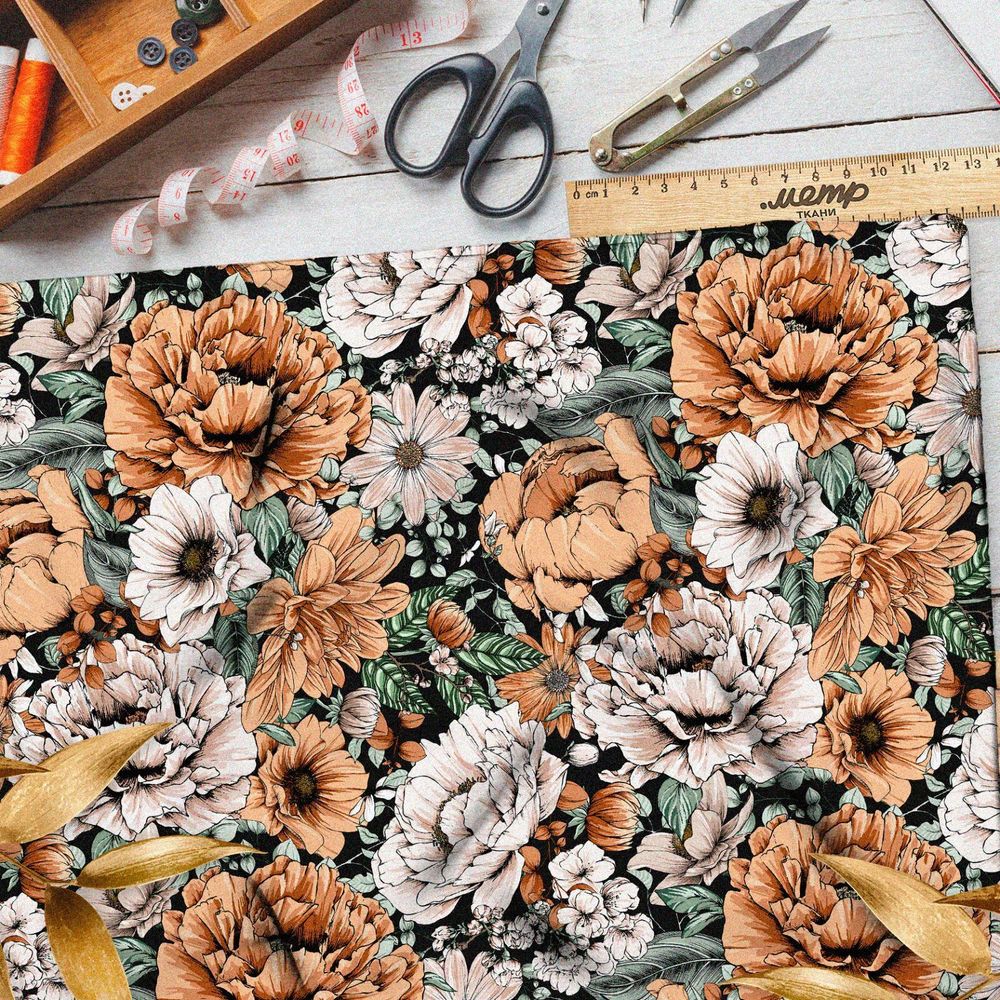 Ткань лен пышные распустившиеся цветы