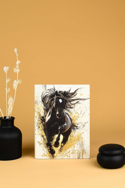 Ежедневник датированный 2026 ESCALADA, А6, 120 л., арт. 70315/ 20 БЕЙБИСКИН ЧЁРНЫЙ (кожзам: 105x150 мм, мягкий переплёт, материал обложки: искусственная кожа "Бейбискин"; декор: тиснение фольгой; способ крепления блока: ниткошвейный; вн. блок: 120 л.