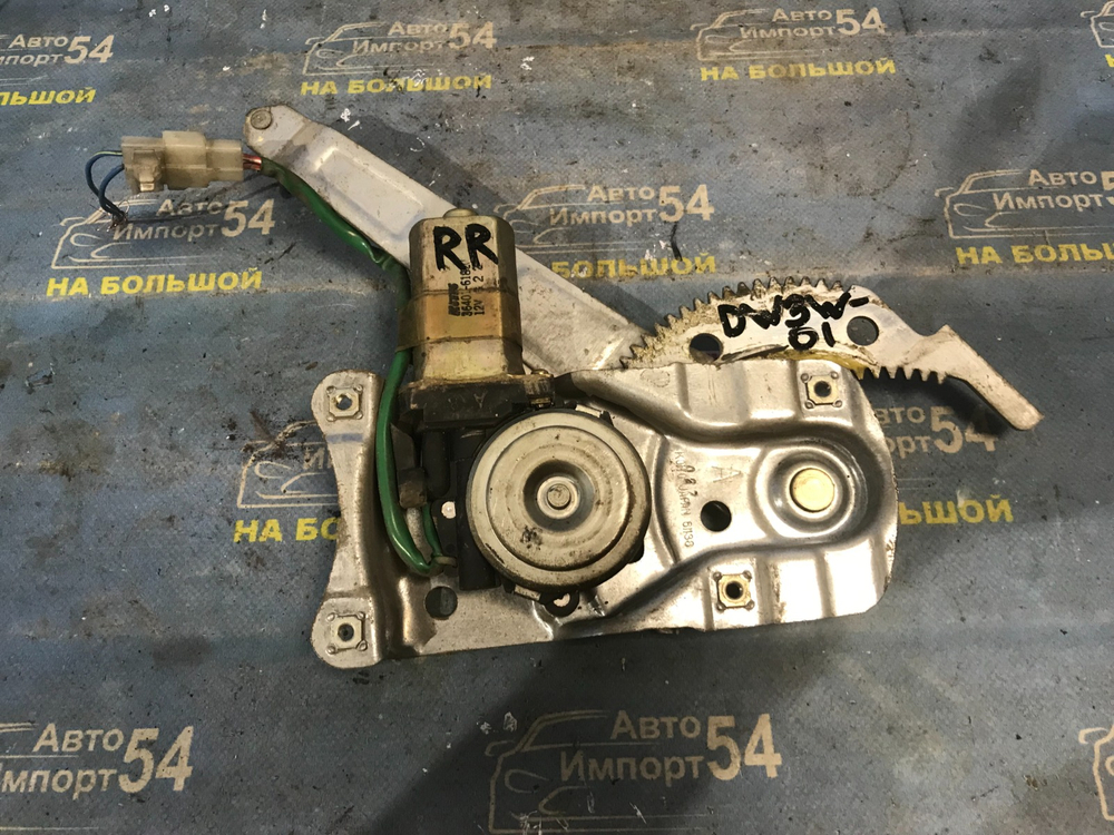 Стеклоподъемник задний правый MAZDA DEMIO 2001