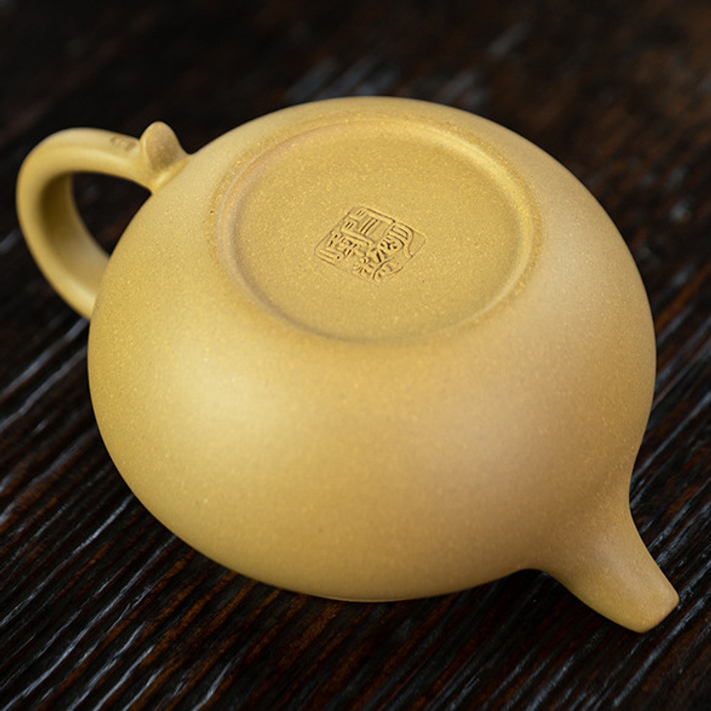 316027 Чайник ИСИН "ФАНГУ" (Под старину) 230мл, глина желтый