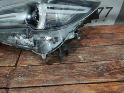 Фара левая LED Mazda CX-5 2 (KF) 17-нв Б/У Оригинал KB8P51040K