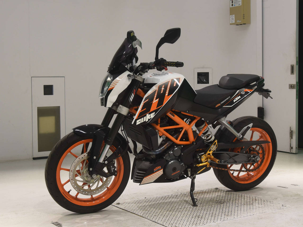 KTM 390 Duke