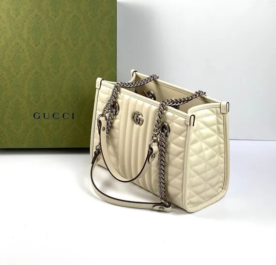 Маленькая сумка-тоут Gucci GG Marmont белый