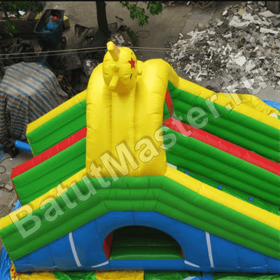 Надувная полоса препятствий "Мощный лабиринт" 20*10*6 м