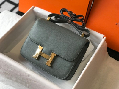 Hermes Constance 18/ 24