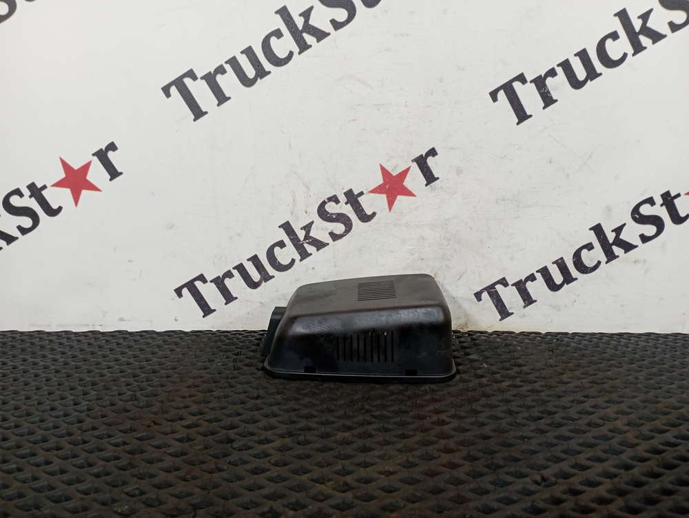 Крышка камеры лобового стекла 2023г.