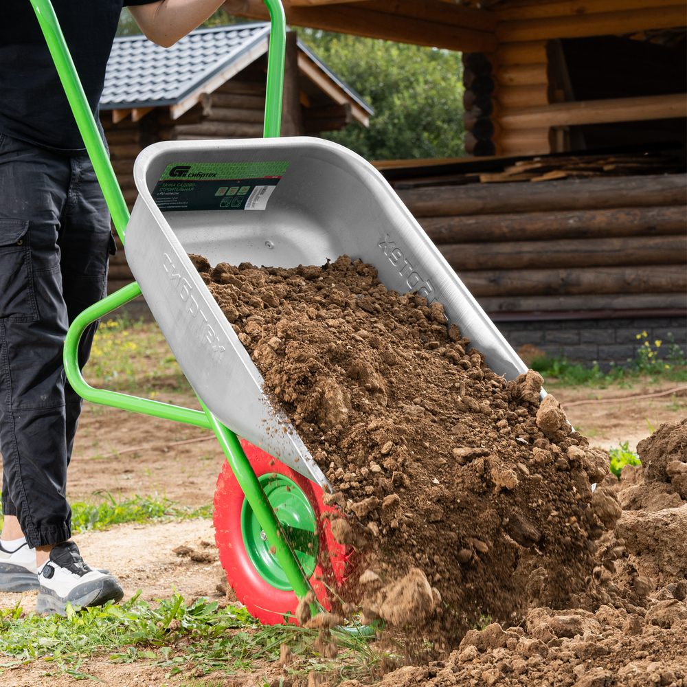 Тачка садово-строительная с PU колесом, грузоподъемность 180 кг, объем 90 л Сибртех