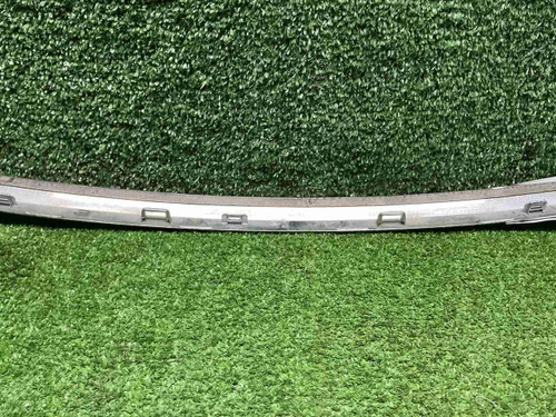 Молдинг крышки багажника Mercedes E W213 (16-21)