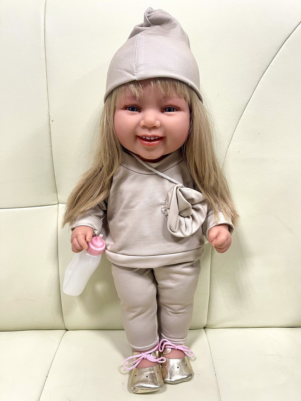 Кукла Manolo Dolls виниловая SARA 47см (7400)