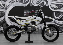 Мотоцикл SHARMAX Expert Pro 300 2T Husq Edition