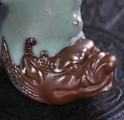 242085.4 Фигурка СЕЛАДОН+глина. Дракон . Размер 6см х 6см