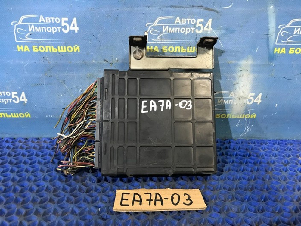 Компьютер двигателя MITSUBISHI GALANT 2002