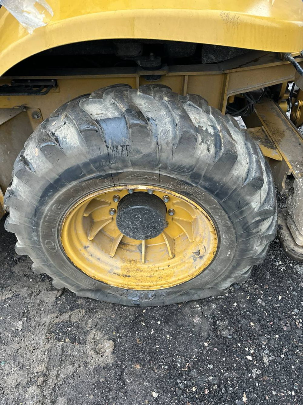 SHANMON 388 Экскаватор-погрузчик 388H (Дизельный, 4,8 л, 102 л.с., АТ)