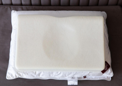 Подушка ортопедическая 50х68 German Grass Memory Silk Grass фрагмент
