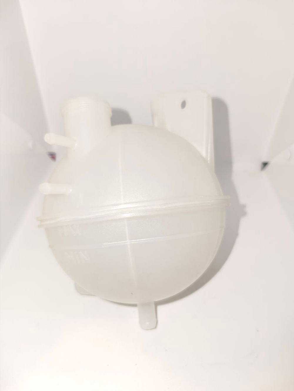 Бачок расширительный ГАЗель-Next ГАЗ Оригинал A21R22-1311010