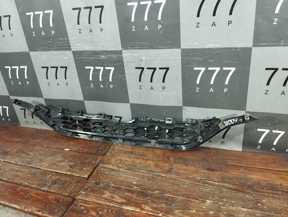 Решетка радиатора Honda CR-V 4 (RE, RM) 14-18 Б/У Оригинал 71127T1VE010