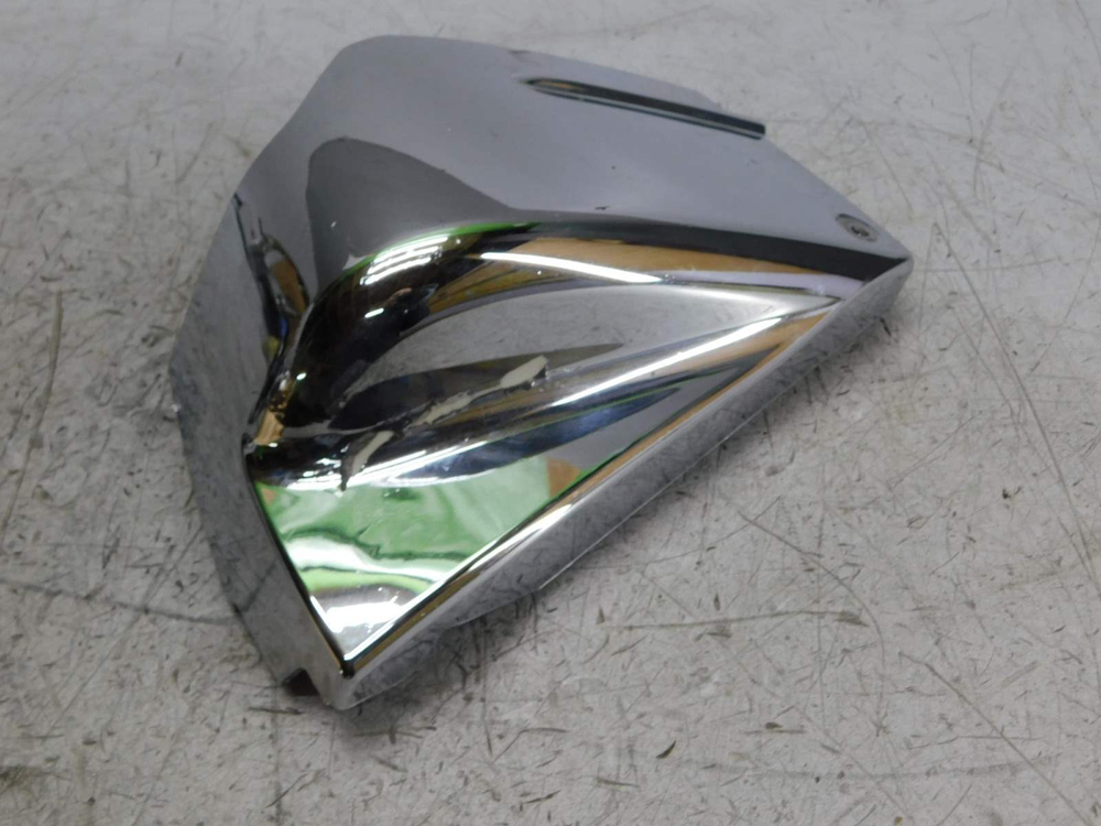 Крышка боковая правая Yamaha Drag Star 400 Classic(царапины) 4TR-21721