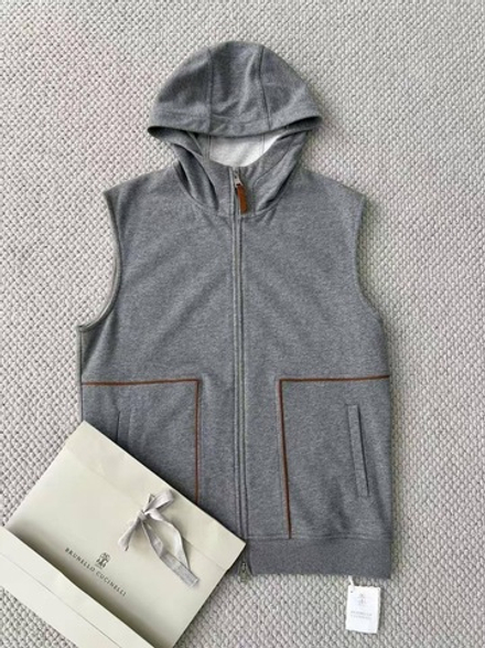 Летний костюм Brunello Cucinelli