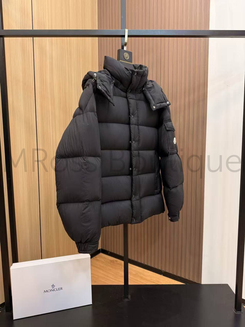 Пуховик Moncler Maya Matte премиум класса