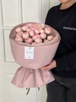 Авторский букет из премиального сорта роз Менсфилд парк