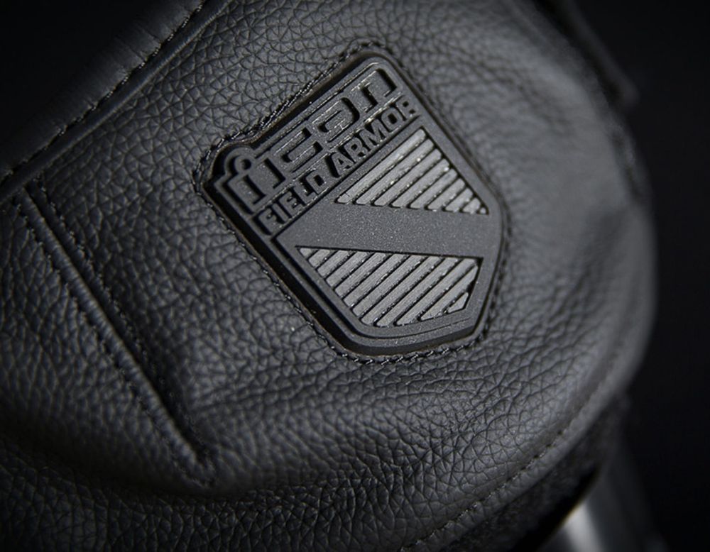 Cloverleaf / Черный